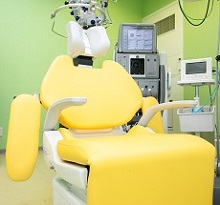 Picture5 タカラ 眼科手術用台